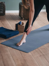 Load image into Gallery viewer, Yoga mat 4 mm natural rubber from Goyogi
